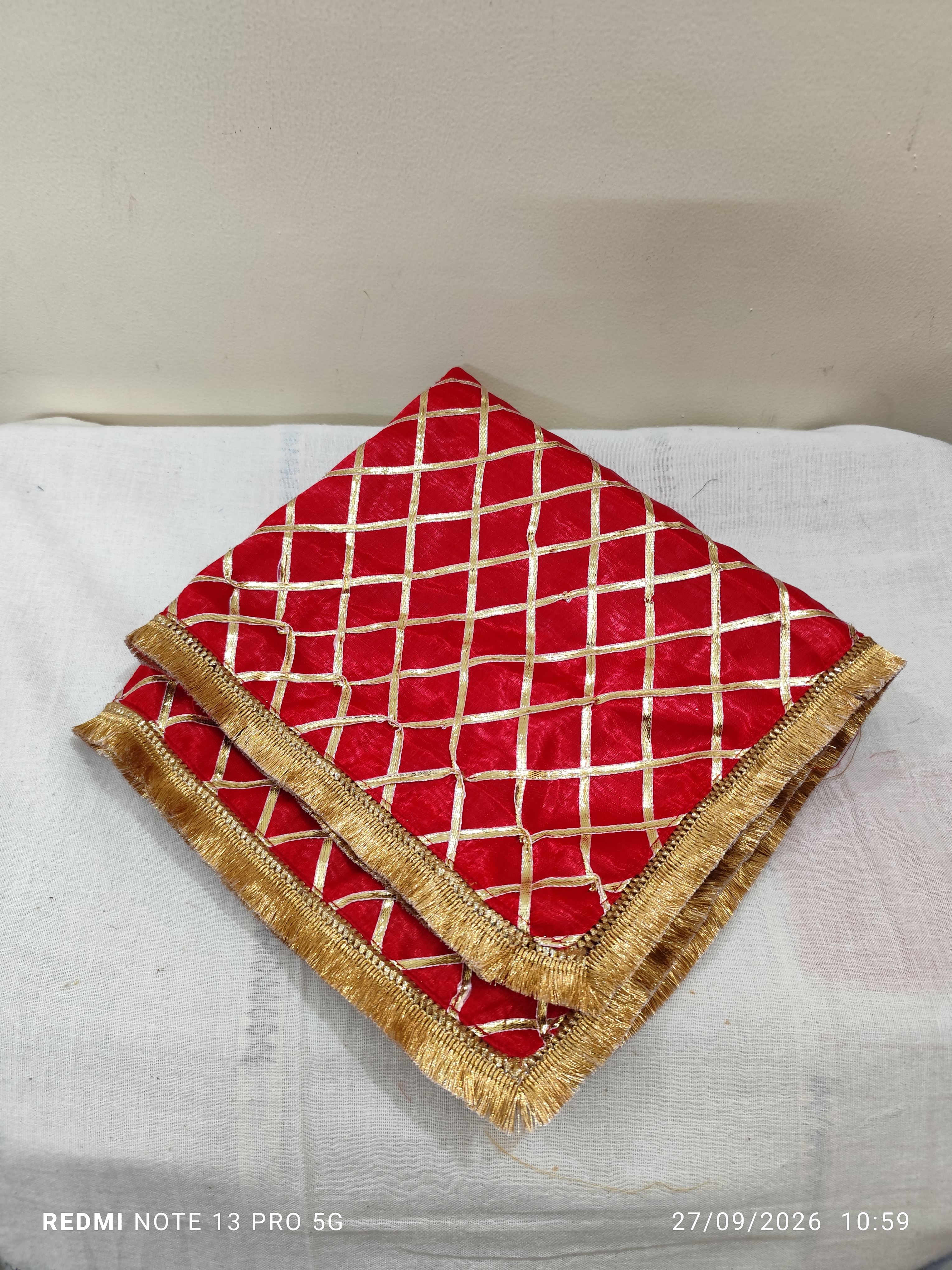 Pooja Thali Cover DH-PTC-0003 — close-up of the craft