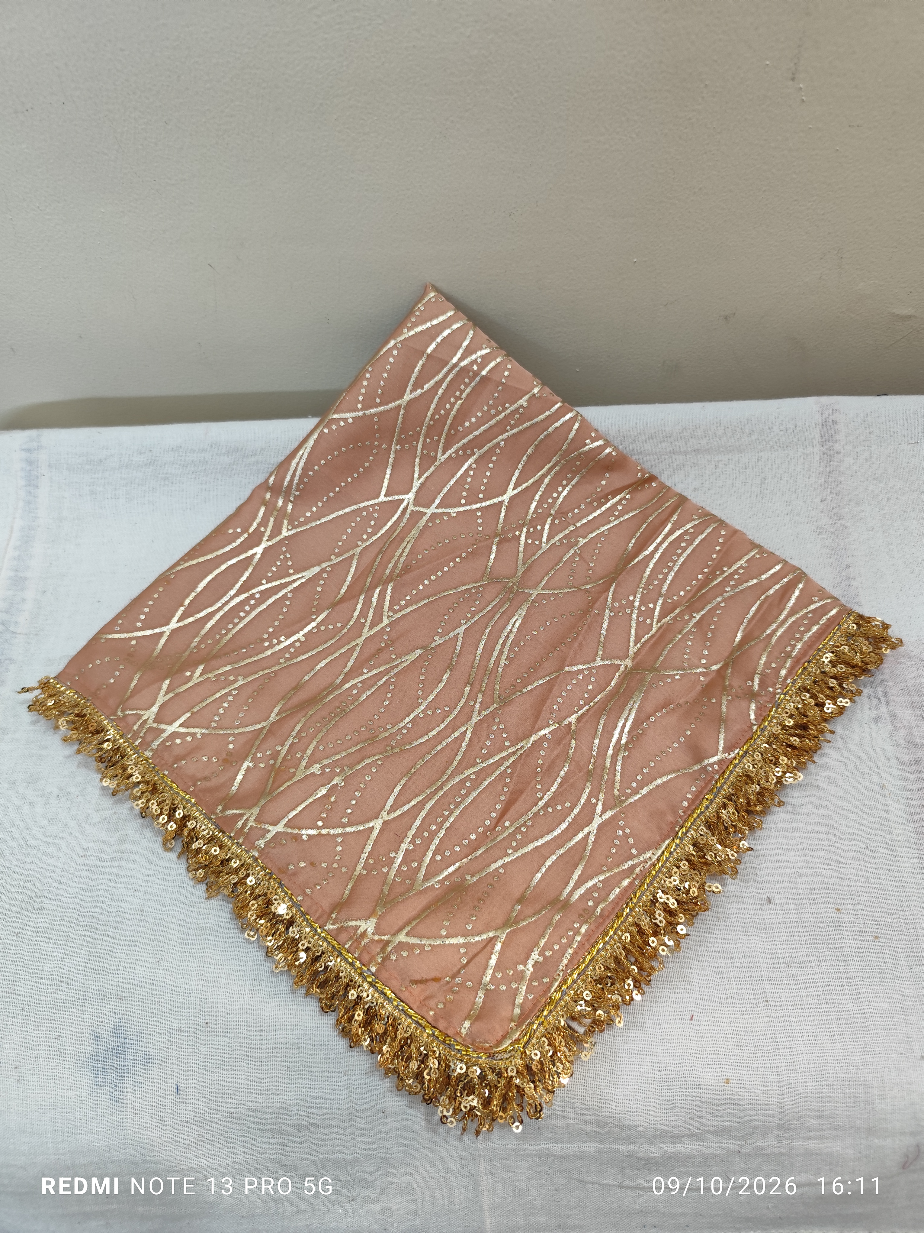 Pooja Thali Cover DH-PTC-0015 — close-up of the craft